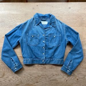 Imogene + Willie Denim Pearl Snap Cropped Shacket